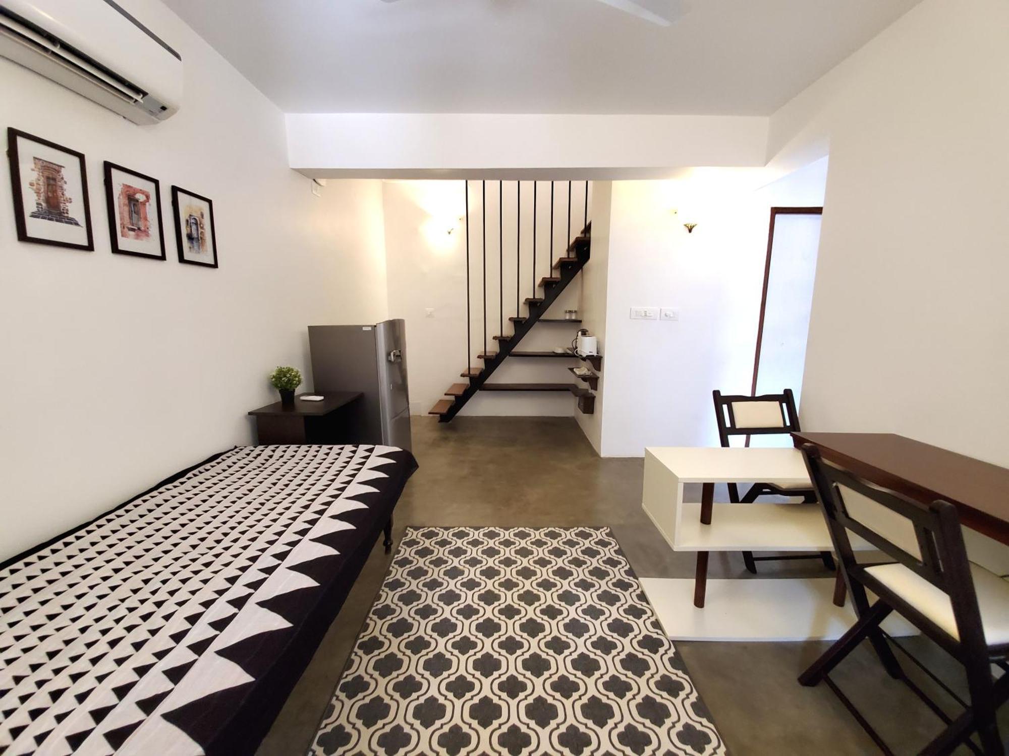 Kariappa House Hotel Pondicherry Bagian luar foto