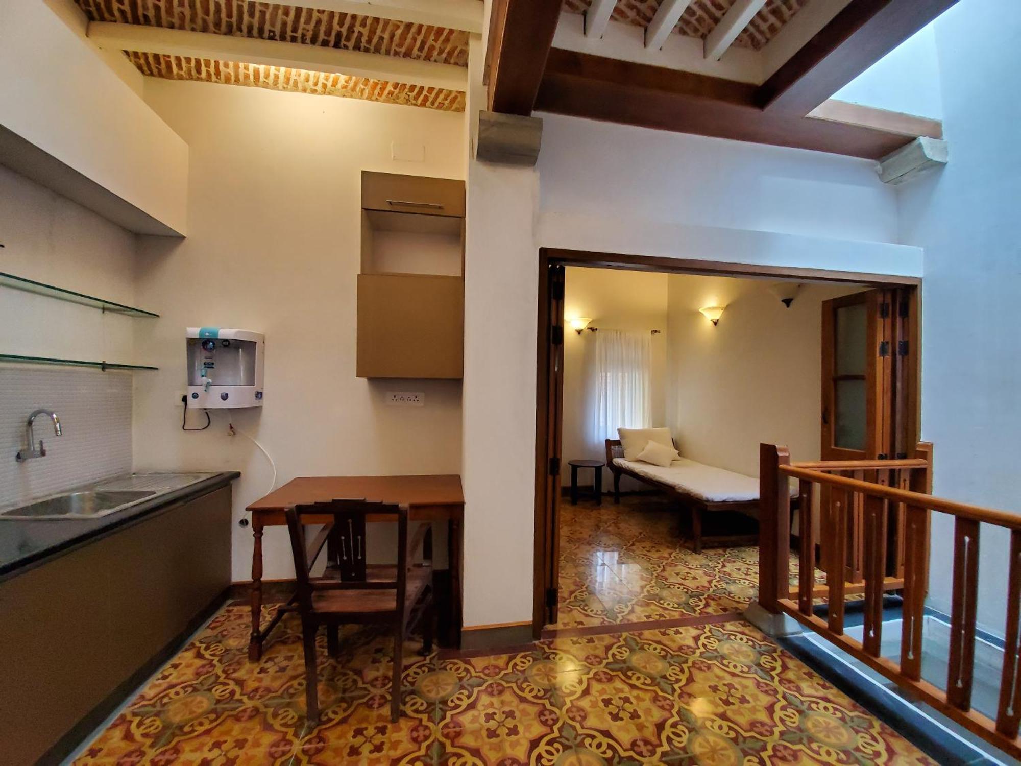 Kariappa House Hotel Pondicherry Bagian luar foto