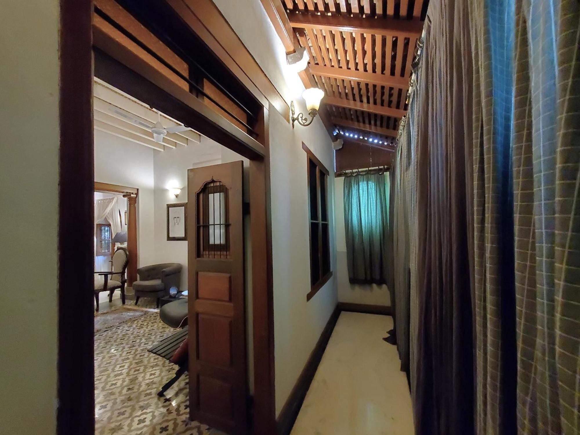 Kariappa House Hotel Pondicherry Bagian luar foto