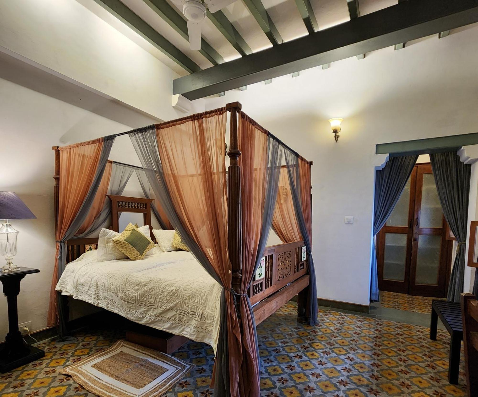 Kariappa House Hotel Pondicherry Bagian luar foto