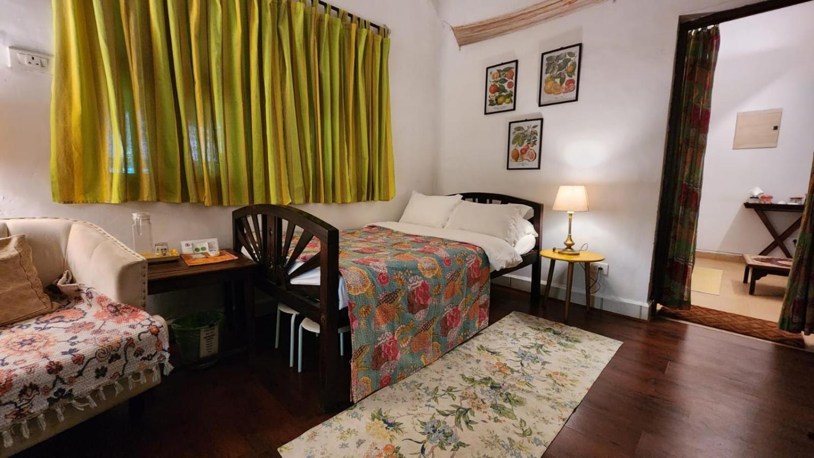 Kariappa House Hotel Pondicherry Bagian luar foto